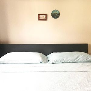 Queen Room Garden View